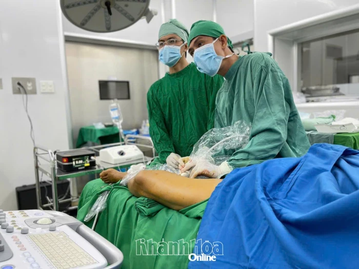 Bệnh viện Đa khoa Khánh Hòa điều trị bệnh suy giãn tĩnh mạch trong ngày