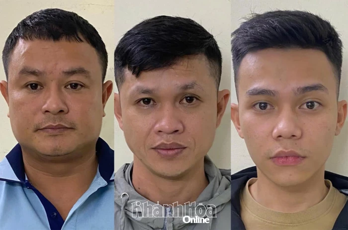 Bắt nóng nhóm đối tượng dùng hung khí tấn công du khách lúc rạng sáng