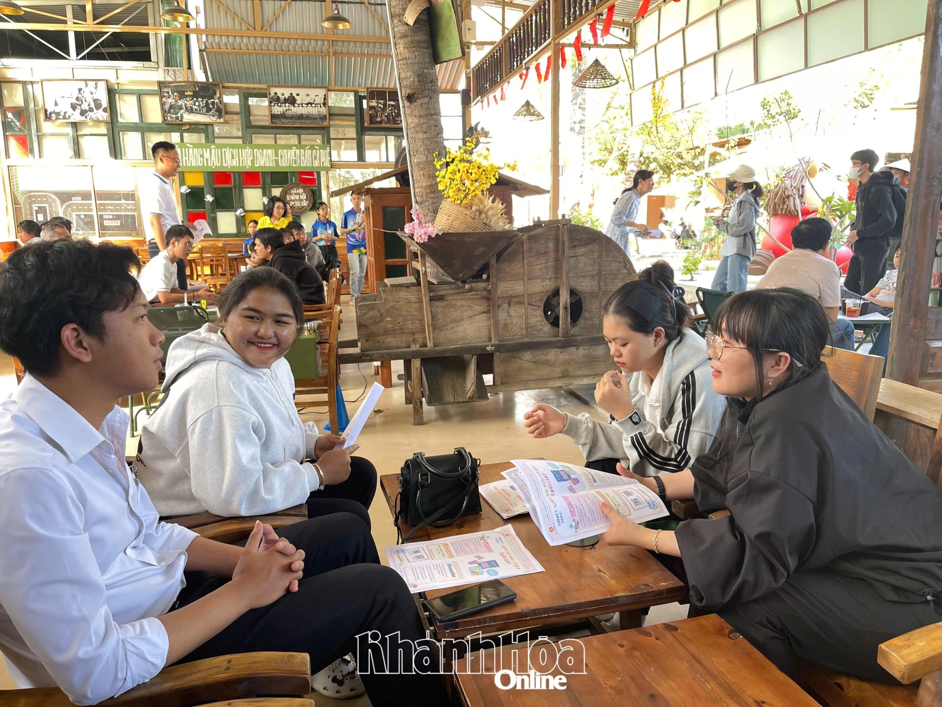 Hoạt động được tổ chức vào chiều Chủ nhật hằng tuần.