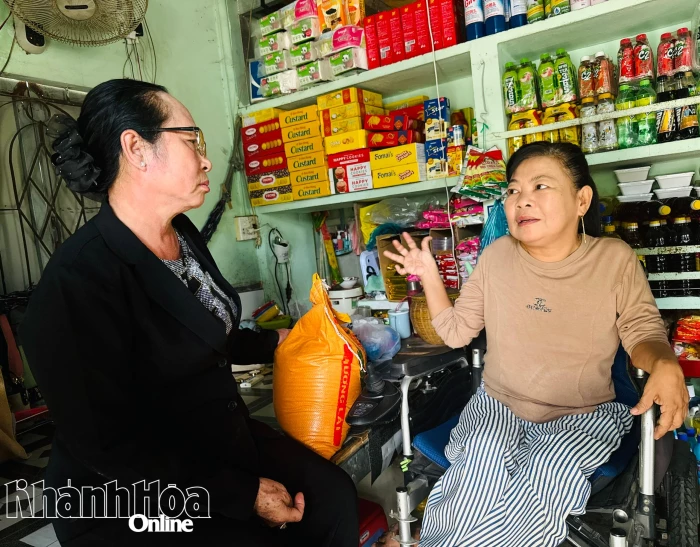 Những hạt gạo nghĩa tình