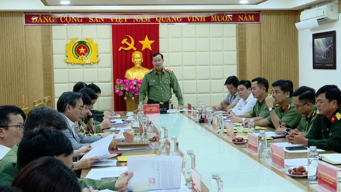 [Video] Thượng tướng Lê Tấn Tới kiểm tra công tác đảm bảo ANTT, ATXH bầu cử đại biểu Quốc hội khóa XVI và đại biểu HĐND các cấp nhiệm kỳ 2026 – 2031 tại Khánh Hòa