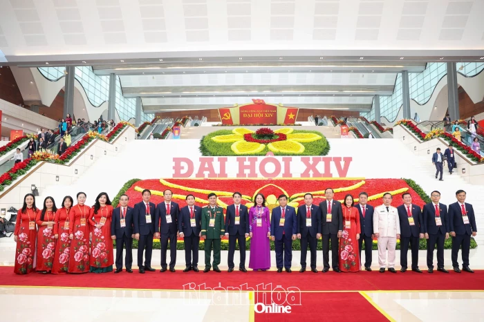 Hoạt động của Đoàn đại biểu Đảng bộ tỉnh Khánh Hòa ngày làm việc đầu tiên tại Đại hội XIV của Đảng