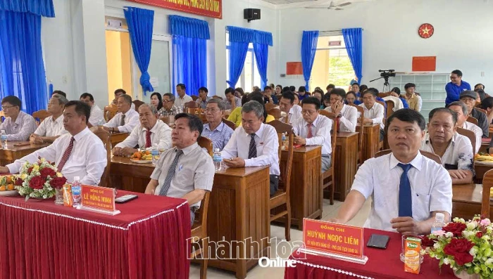 Xã Đại Lãnh gặp mặt kỷ niệm 96 năm Ngày thành lập Đảng Cộng sản Việt Nam