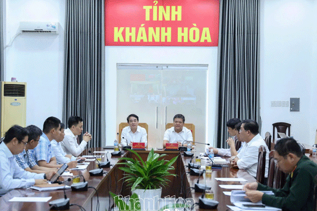 Podcast: Bản tin ngày 8-1