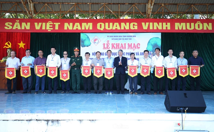Khai mạc Hội thao Giáo dục quốc phòng và an ninh học sinh THPT tỉnh Khánh Hòa lần thứ I, năm học 2025 - 2026
