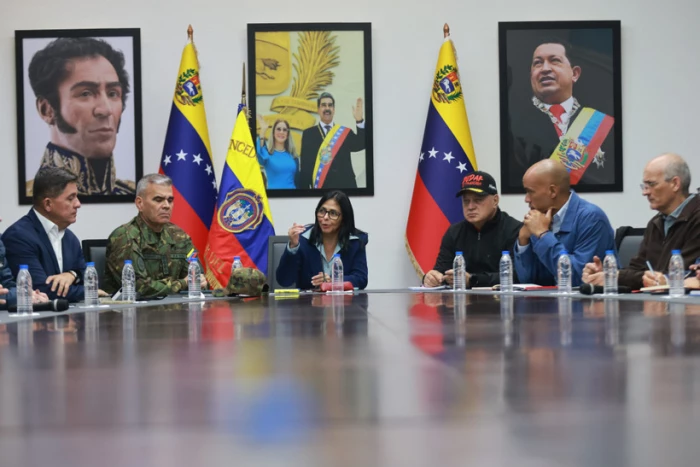 Quyền Tổng thống Venezuela triệu tập cuộc họp đầu tiên của Nội các