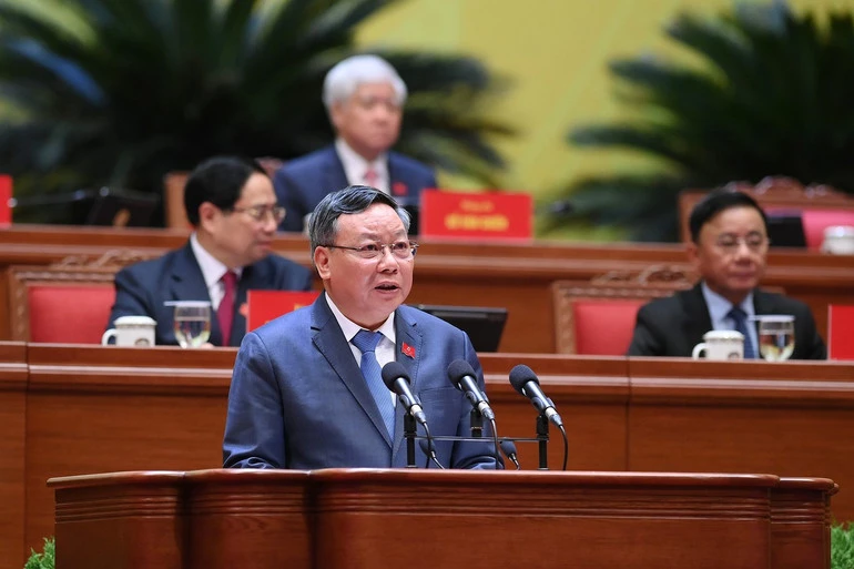 Phó Bí thư Thành ủy Hà Nội Nguyễn Văn Phong nêu bài học kinh nghiệm và các giải pháp định hình một mô hình phát triển mới cho Hà Nội.