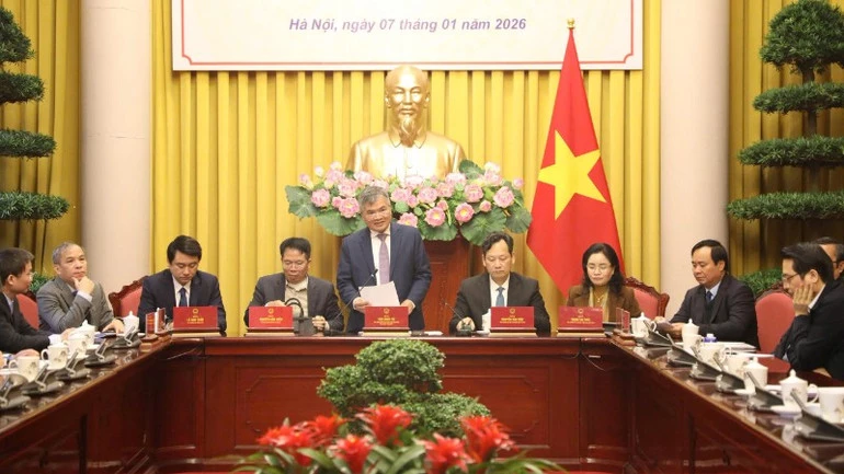 Quang cảnh buổi họp báo.