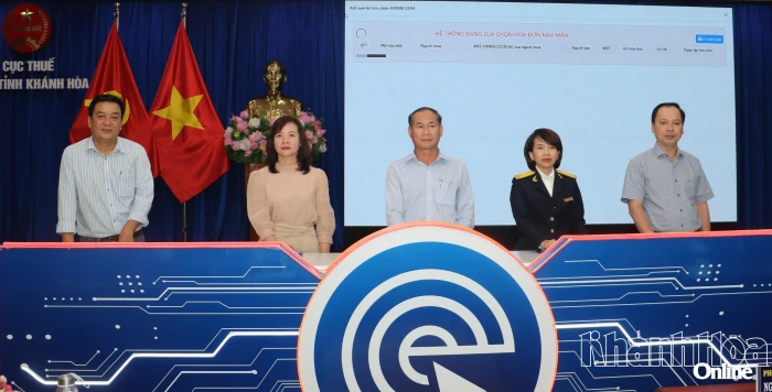 Thuế tỉnh Khánh Hòa lựa chọn “Hóa đơn may mắn” quý III và quý IV/2025