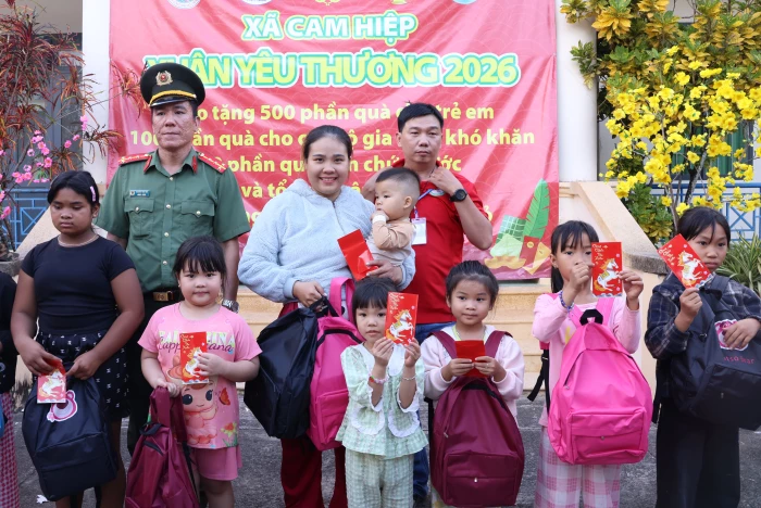 Xã Cam Hiệp tổ chức chương trình Xuân yêu thương 2026