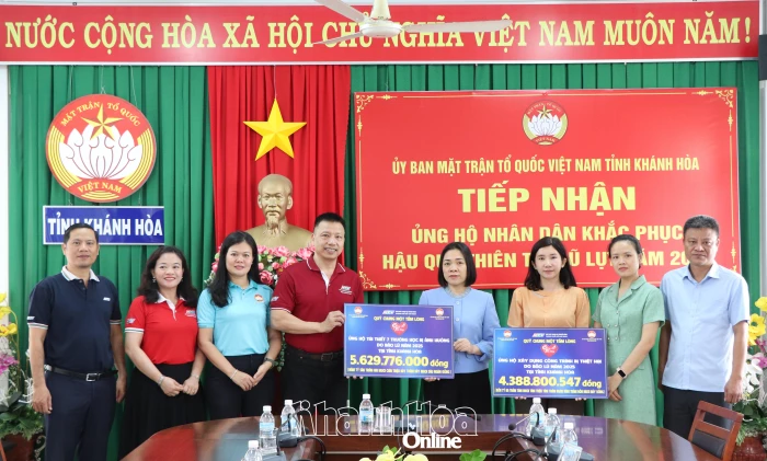 Quỹ “Chung một tấm lòng” - Đài Phát thanh và Truyền hình TP. Hồ Chí Minh hỗ trợ hơn 10 tỷ đồng cho trường học và Nhân dân Khánh Hòa khắc phục hậu quả mưa lũ