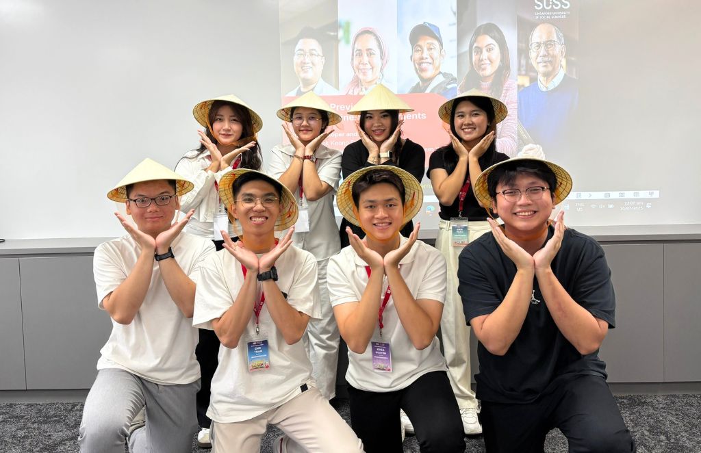 Nguồn: UEH (Tháng 11, 2025).