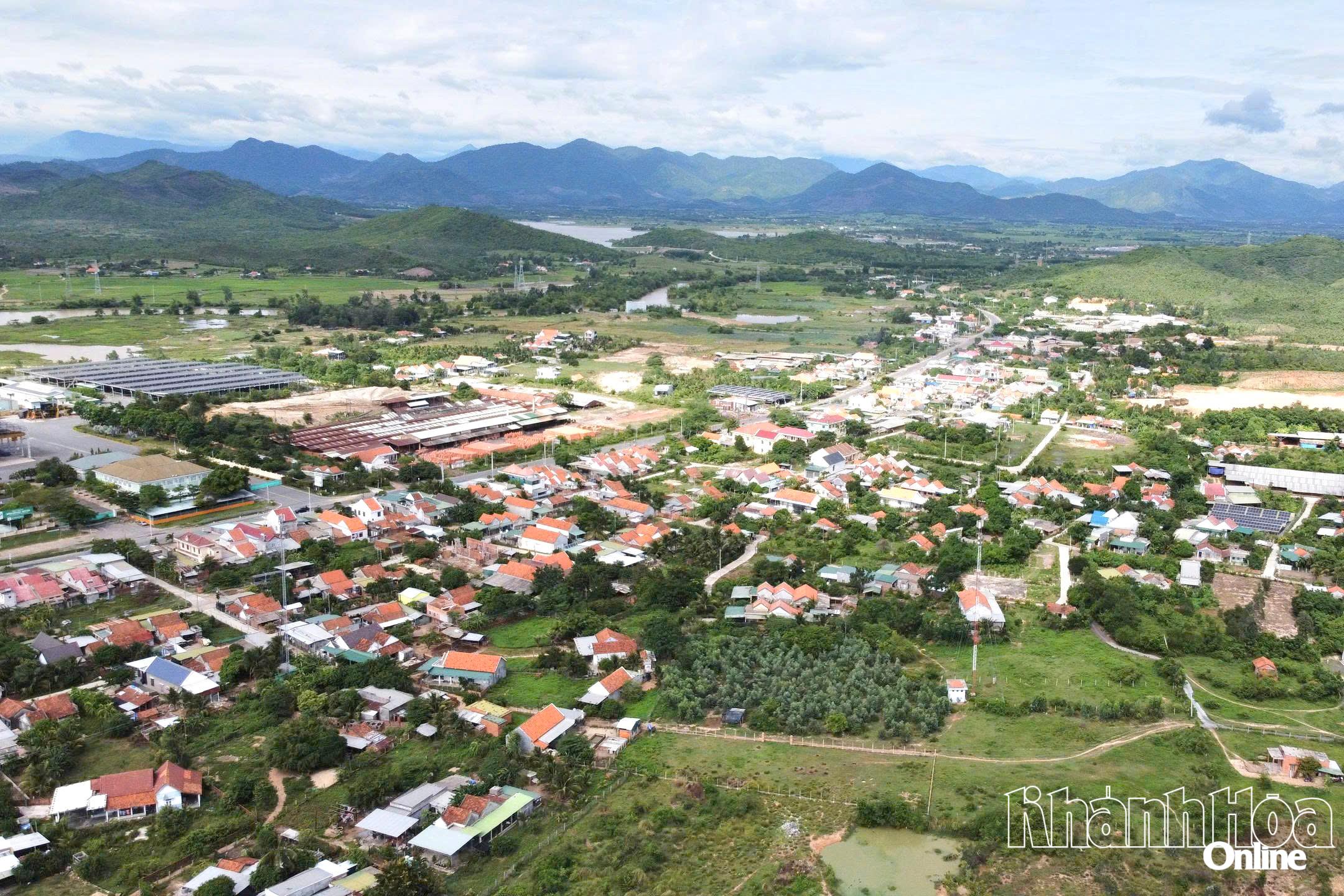 Một góc xã Tân Định - nơi sẽ xây dựng các khu công nghiệp Ninh Xuân 1 và Ninh Xuân 2. 