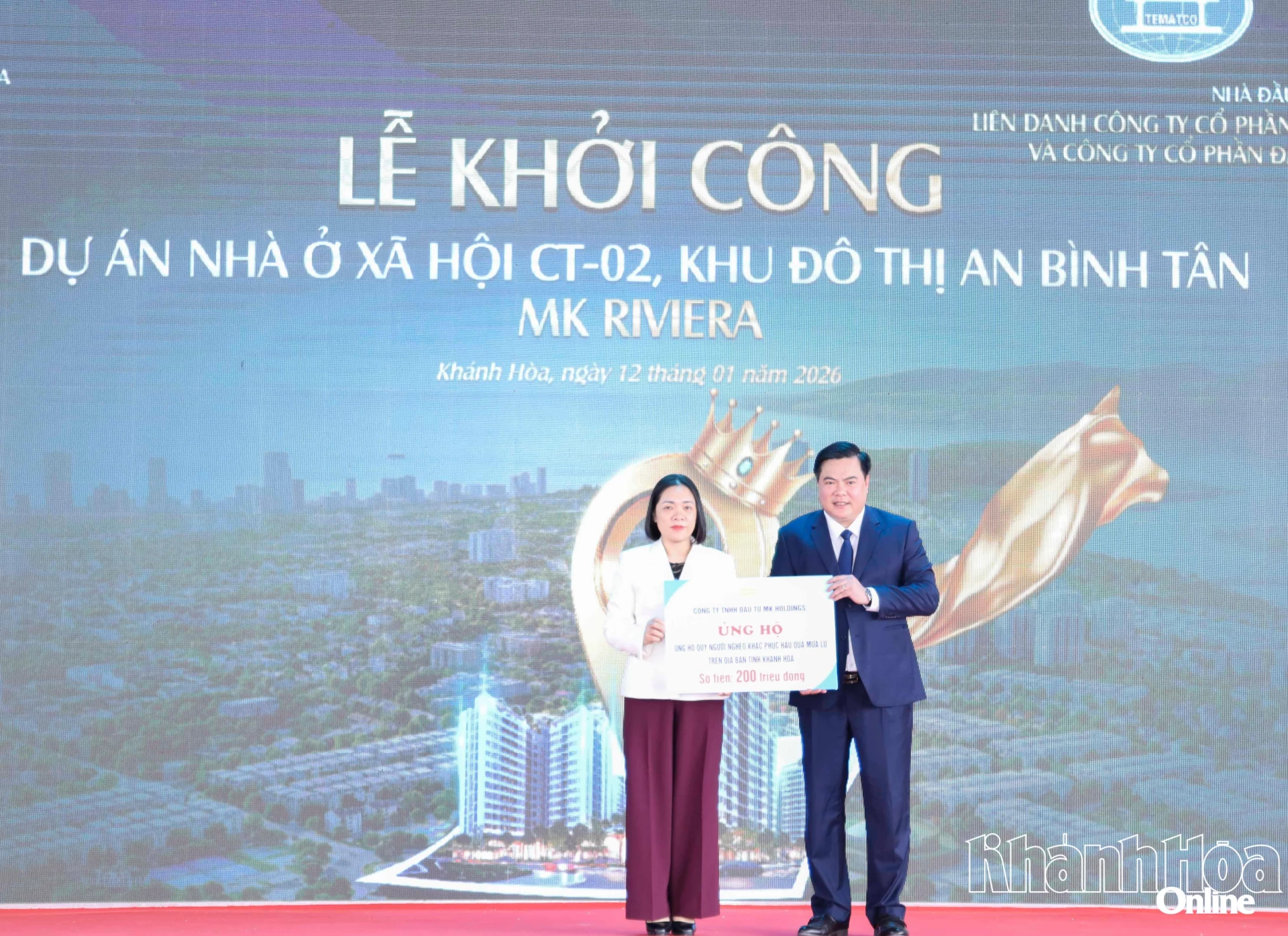 Công ty TNHH đầu tư MK Holidngs đã ủng hộ 200 triệu đồng cho người nghèo trên địa bàn tỉnh bị thiệt hại do thiên tai gây ra trên địa bàn tỉnh. 