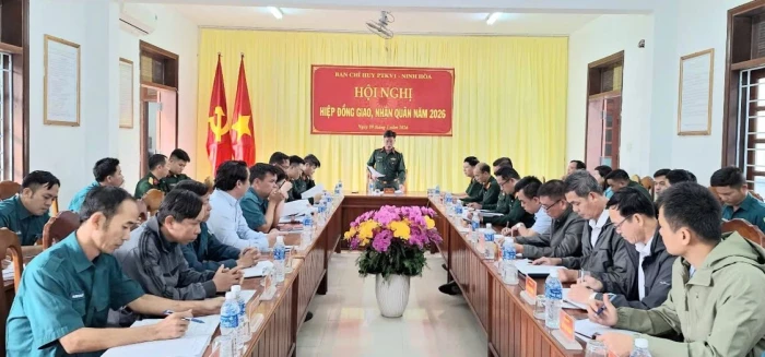 Ban Chỉ huy Phòng thủ khu vực 1 - Ninh Hòa tổ chức hội nghị hiệp đồng giao, nhận quân năm 2026