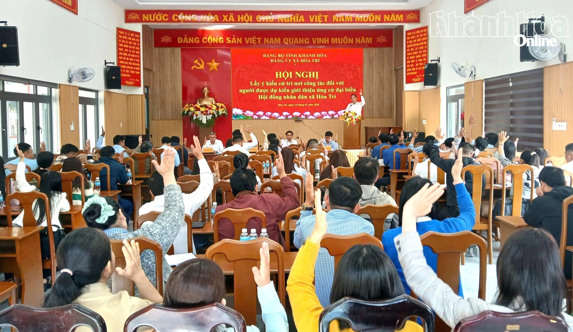 Quang cảnh hội nghị