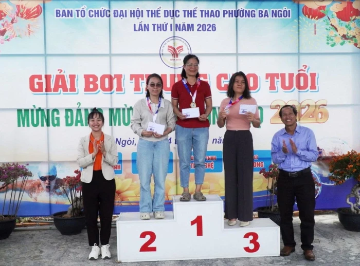 Phường Ba Ngòi tổ chức Giải bơi trung, cao tuổi mừng Đảng, mừng xuân năm 2026