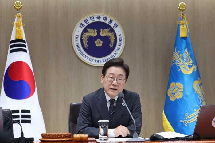 Hàn Quốc đổi chiến lược, bất ngờ từ bỏ lập trường cứng rắn với Triều Tiên