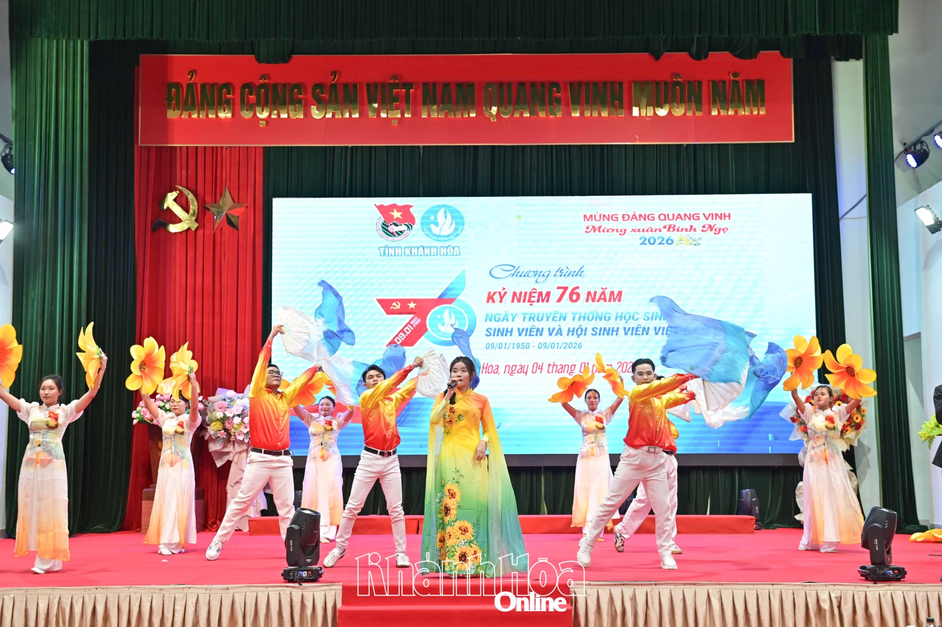 Tiết mục văn nghệ tại chương trình.