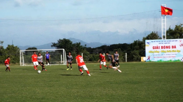 Xã Nam Cam Ranh tổ chức Giải bóng đá mừng Đảng, mừng xuân Bính Ngọ 2026
