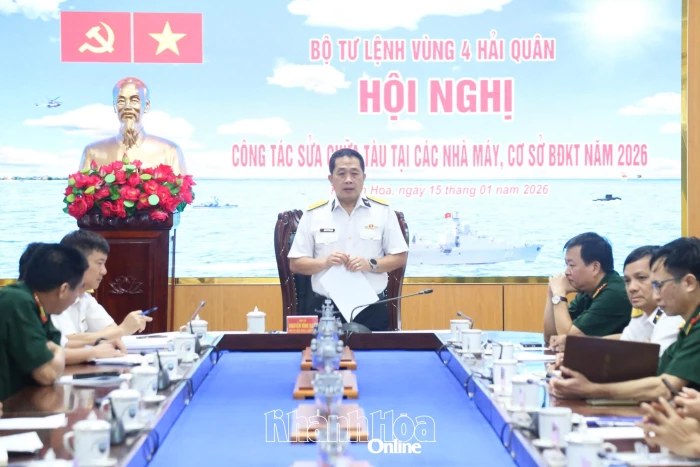 Vùng 4 Hải quân tổ chức hội nghị công tác sửa chữa tàu tại các nhà máy, cơ sở bảo đảm kỹ thuật