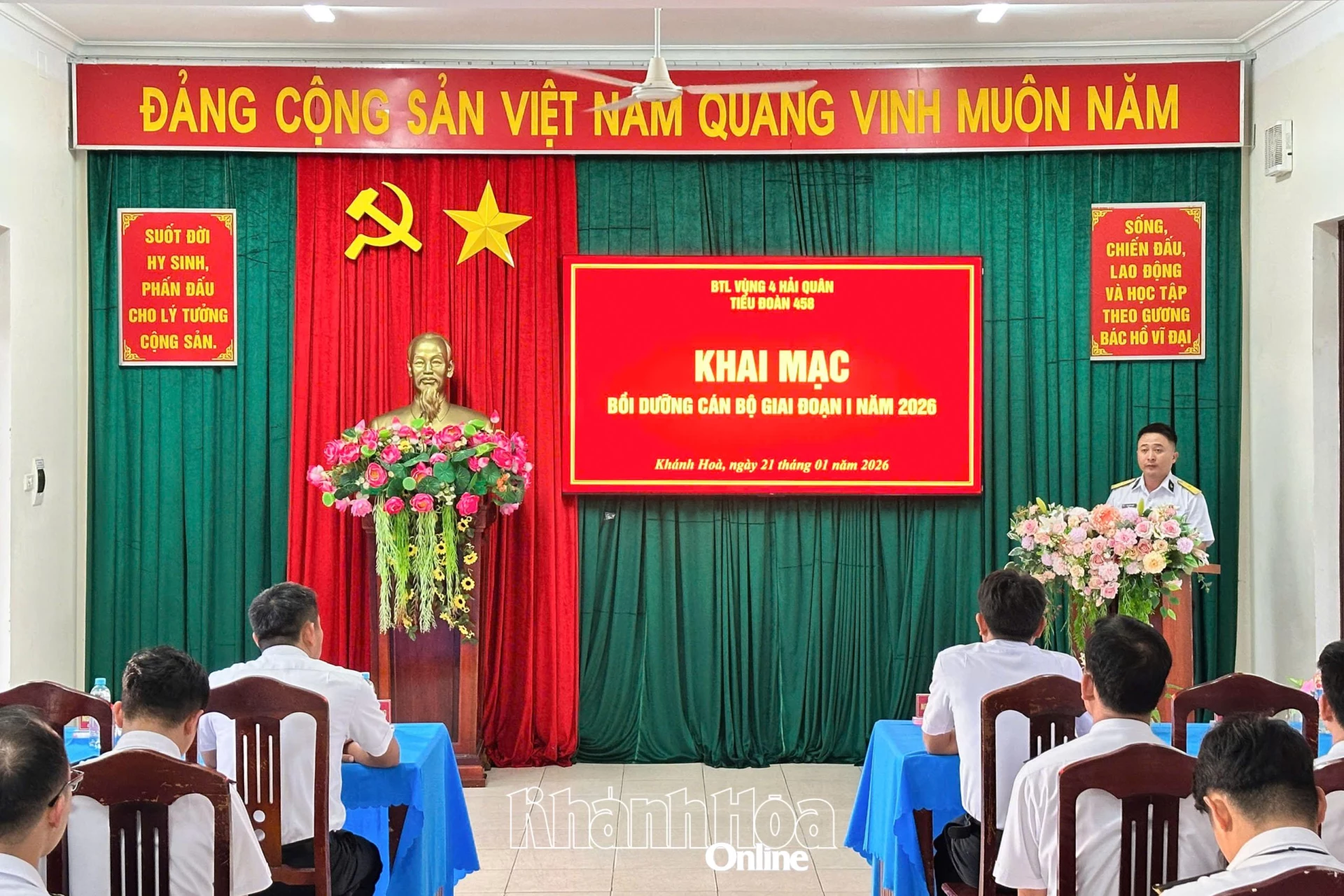 Quang cảnh khai mạc lớp bồi dưỡng.