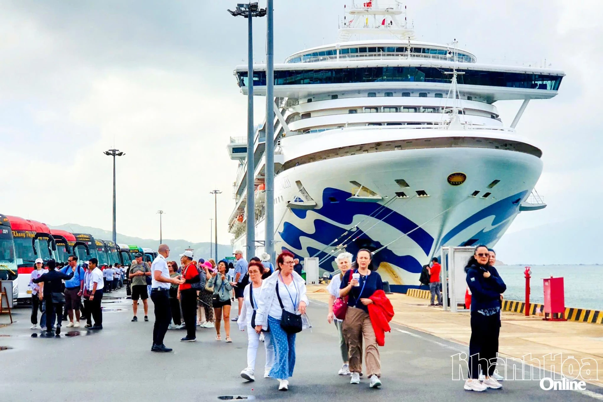 Khanh Hoa: Cruise tourism flourishes right from the beginning of the year