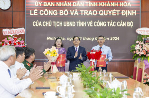 Bà Nguyễn Thị Hồng Hải giữ chức vụ Chủ tịch UBND thị xã Ninh Hòa