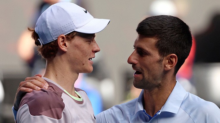Tay vợt trẻ Sinner loại Djokovic tại bán kết Úc mở rộng

