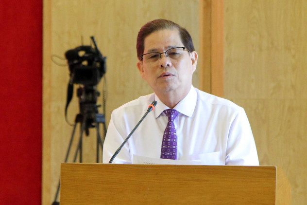 Ông Nguyễn Tấn Tuân kết luận hội nghị.
