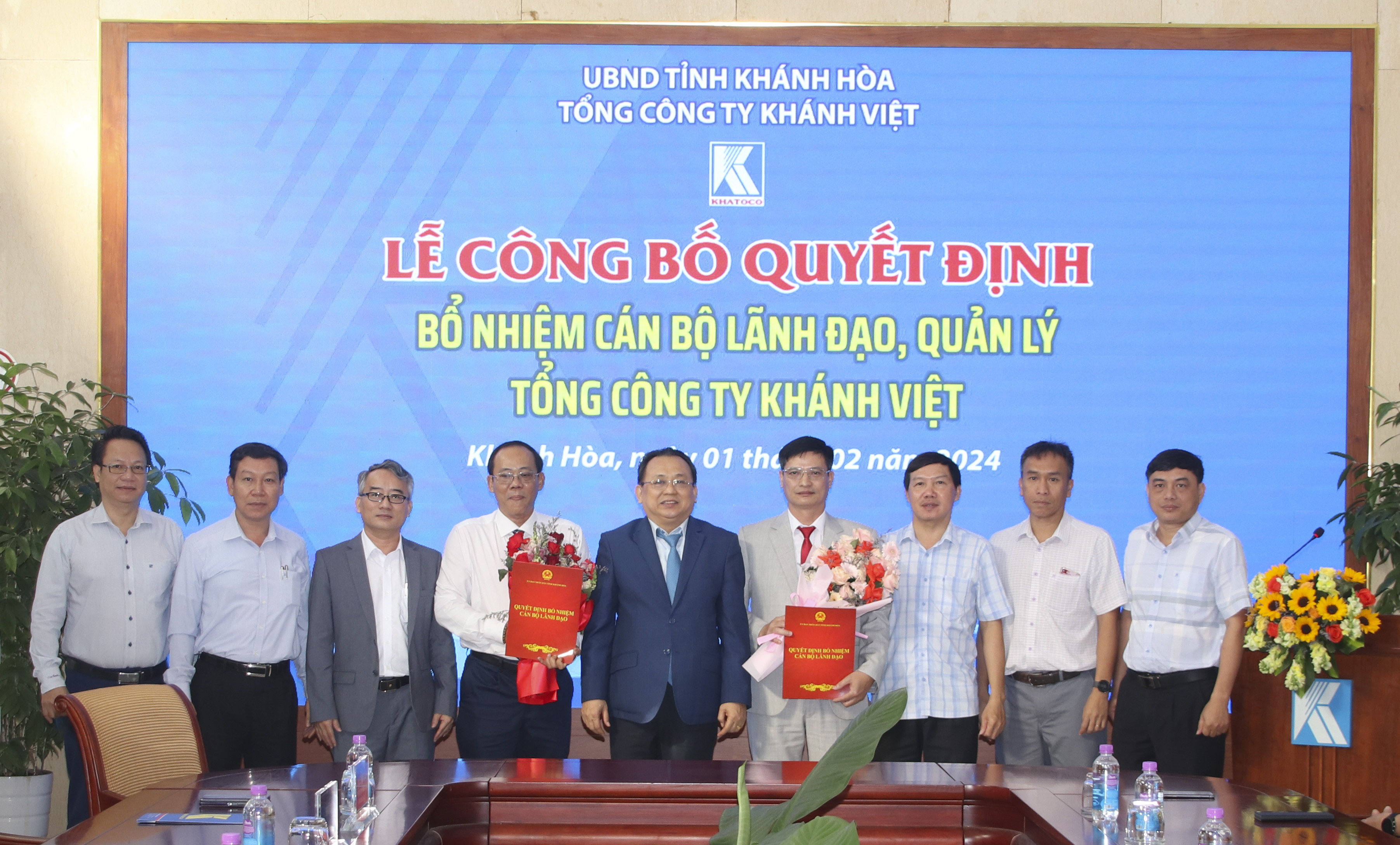 Công bố và trao quyết định điều động, bổ nhiệm cán bộ Tổng Công ty Khánh Việt