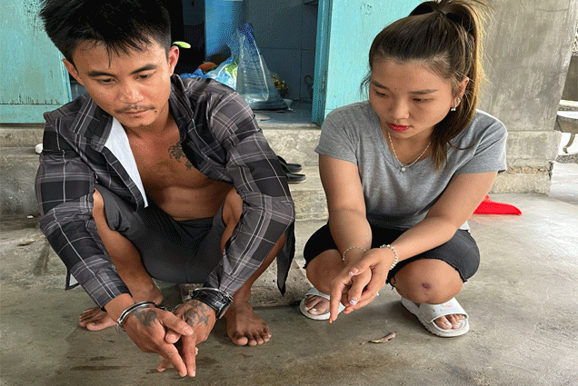 VIDEO: Bắt cặp tình nhân mua bán trái phép chất ma túy