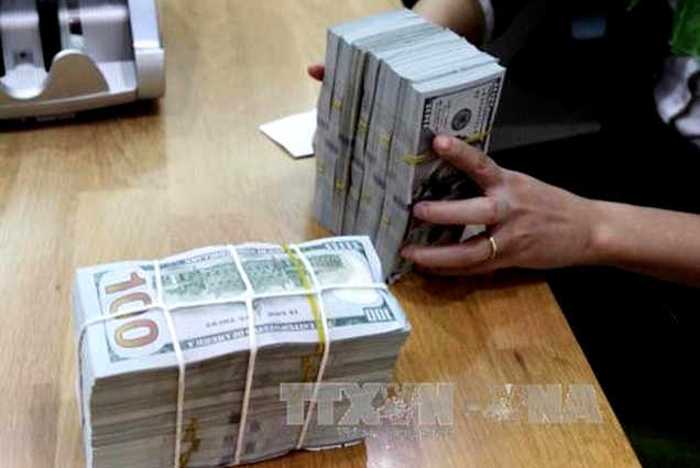 Giá USD sáng 5/2 giảm