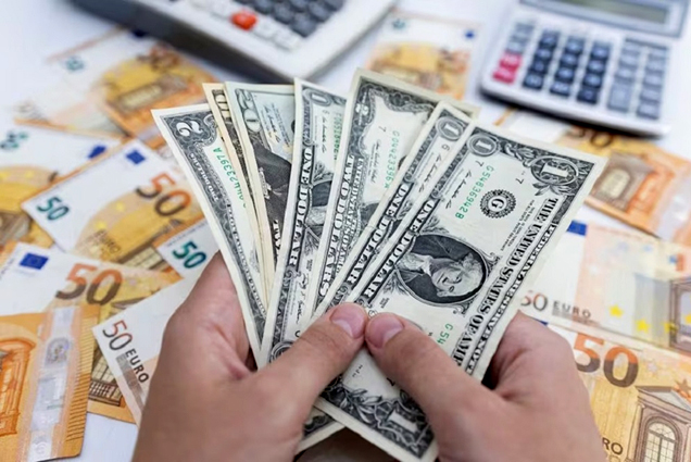 Tỷ giá USD hôm nay (6-2): Đồng USD tiếp đà tăng phi mã, vượt mốc 104