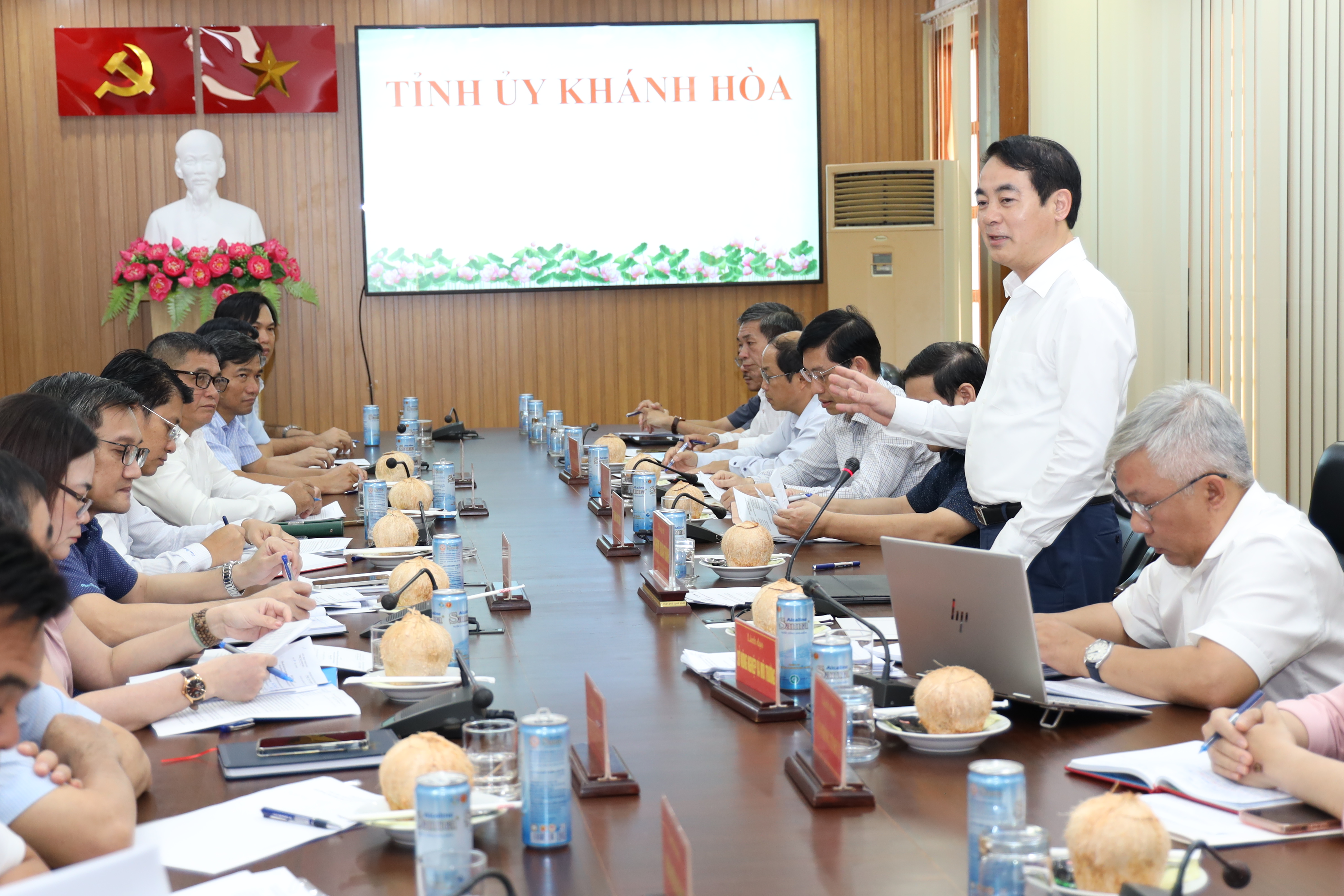 Bí thư Tỉnh ủy Khánh Hòa Nghiêm Xuân Thành: Yêu cầu khẩn trương hoàn thành giải phóng mặt bằng các dự án đường bộ cao tốc