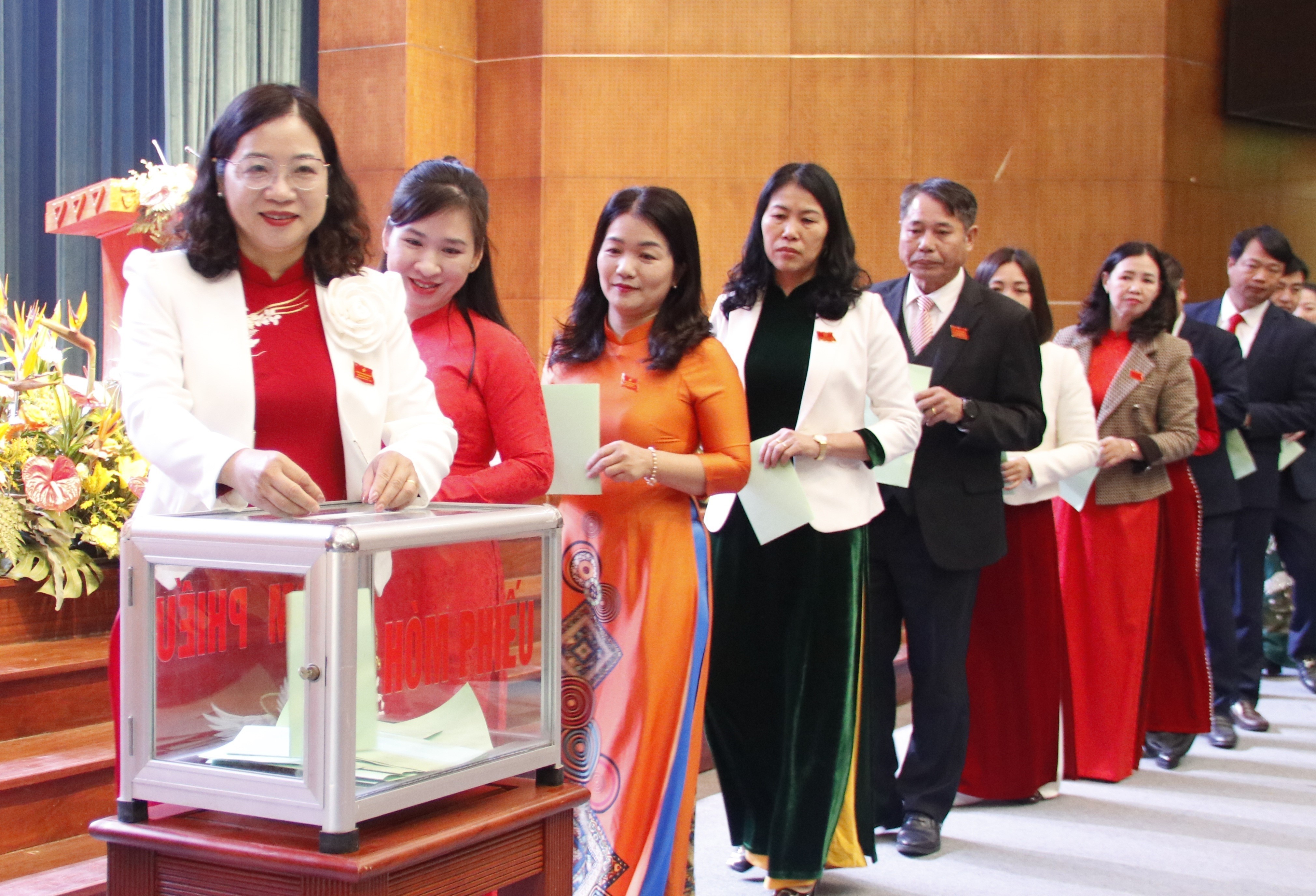 Đổi mới tổ chức bộ máy của hệ thống chính trị “tinh - gọn - mạnh - hiệu năng - hiệu lực - hiệu quả” theo tinh thần định hướng của Đồng chí GS, TS, Tổng Bí thư Tô Lâm