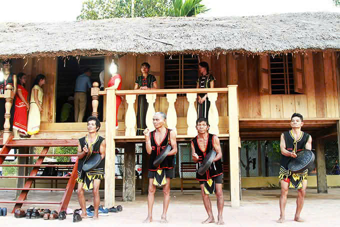 Công nhận thôn Hòn Dung là điểm có tiềm năng phát triển du lịch cộng đồng