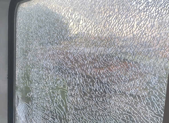 Xảy ra nhiều vụ ném đá lên tàu hỏa