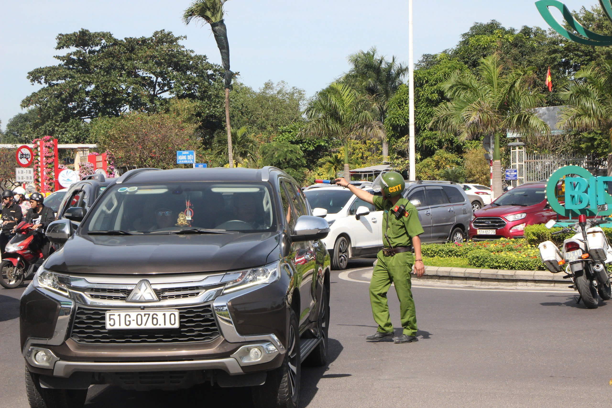Nha Trang: Nỗ lực giảm ùn tắc giao thông 