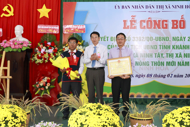 Podcast: Bản tin ngày 10-2