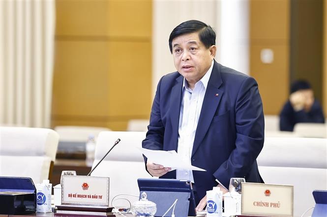 Bộ trưởng Bộ Kế hoạch và Đầu tư Nguyễn Chí Dũng phát biểu. Ảnh: Doãn Tấn/TTXVN