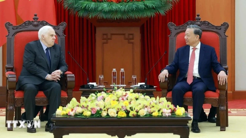 Tổng Bí Thư Tô Lâm tiếp Nhà sáng lập kiêm Chủ tịch điều hành Tập đoàn FedEx, Hoa Kỳ