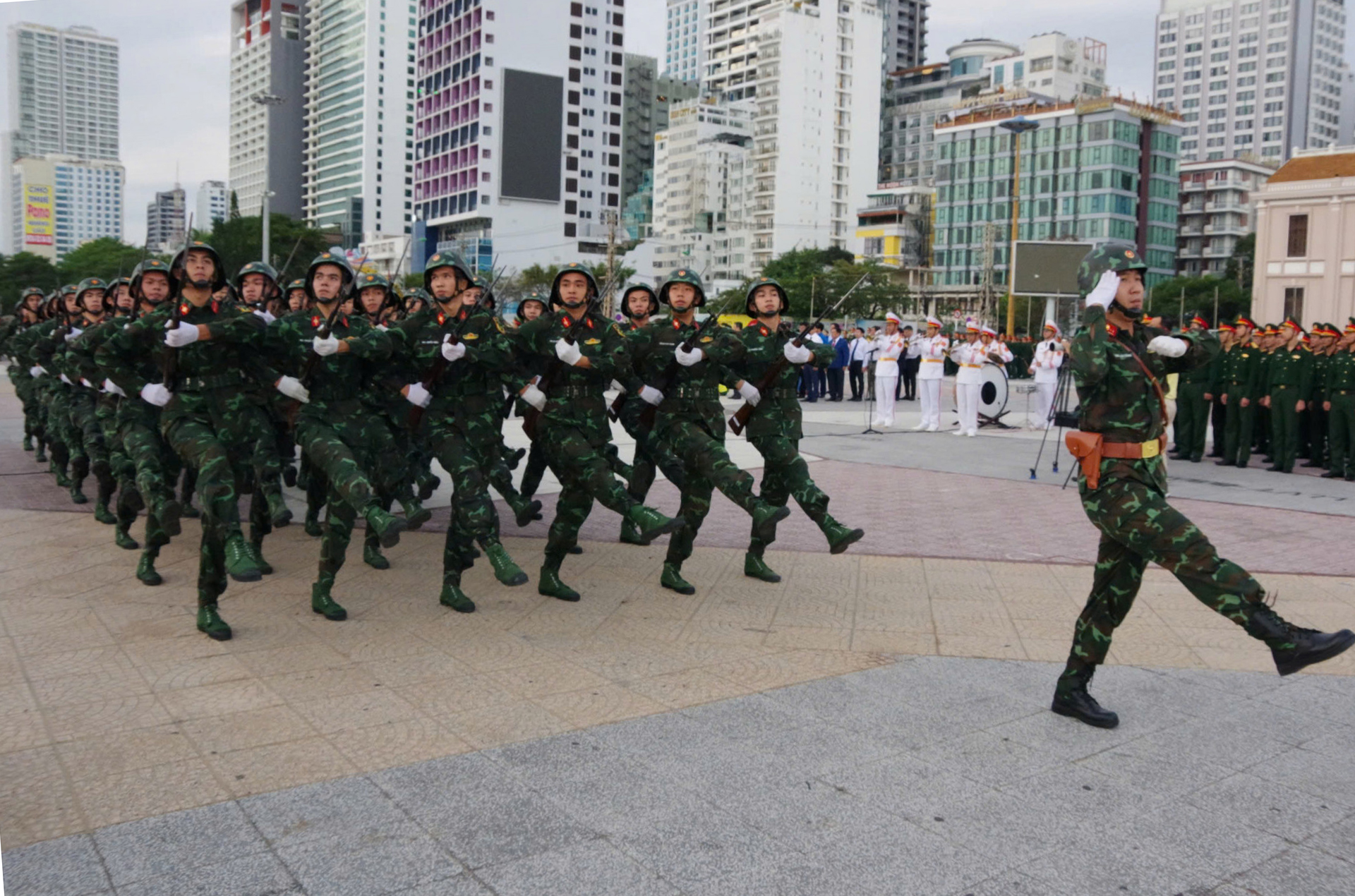 Đảng ủy, Bộ Chỉ huy Quân sự tỉnh: Giữ vững trận địa quốc phòng, đảm bảo nhiệm vụ phát triển kinh tế