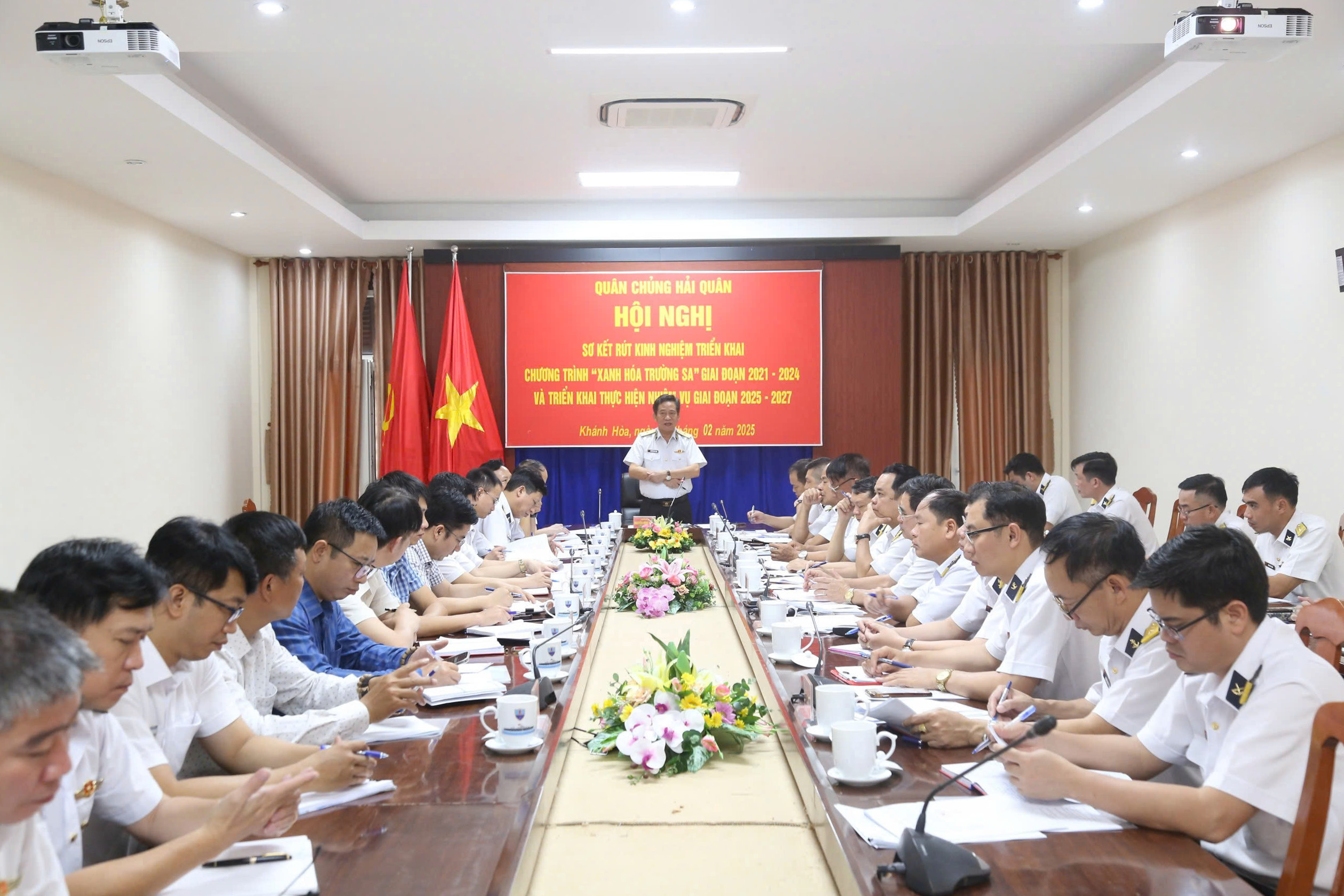 Quang cảnh hội nghị.