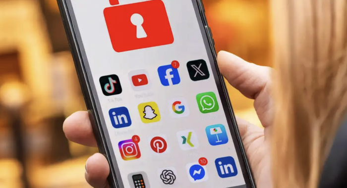 Tây Ban Nha gia nhập làn sóng châu Âu siết mạng xã hội với trẻ vị thành niên