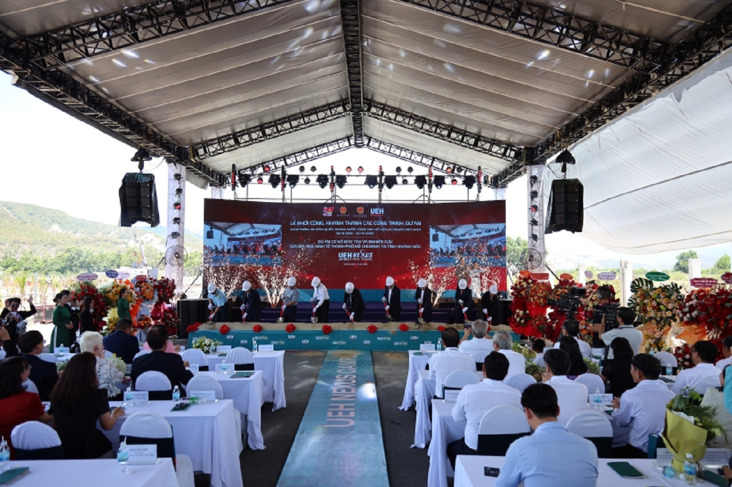Quang cảnh lễ khởi công UEH Nexus Campus Nha Trang.