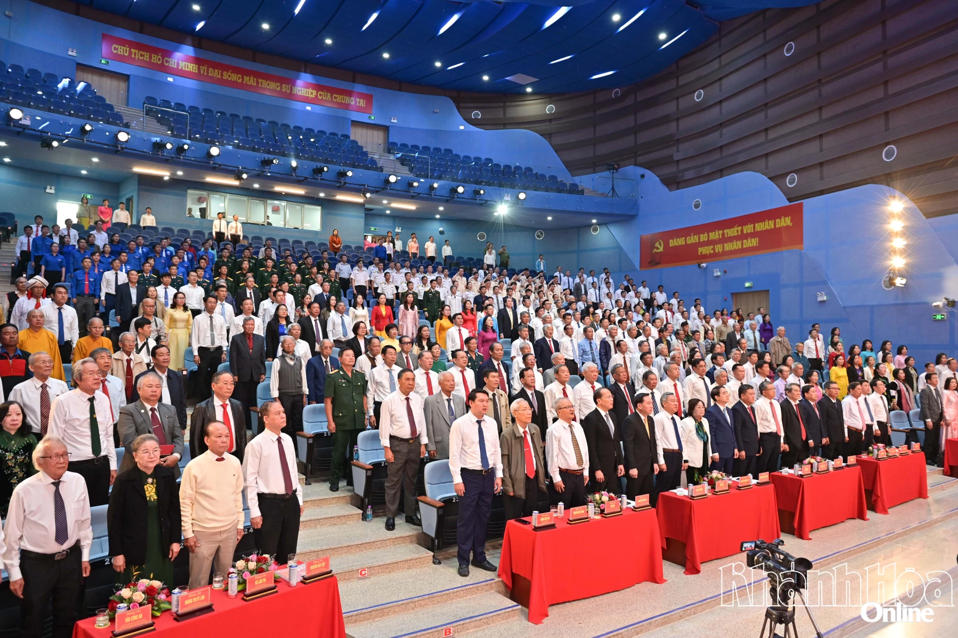 Tỉnh Khánh Hòa tổ chức Gặp mặt kỷ niệm 96 năm Ngày thành lập Đảng