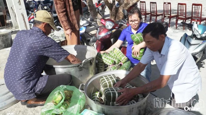 Phường Ba Ngòi tổ chức chương trình “Tết sẻ chia - Xuân gắn kết”