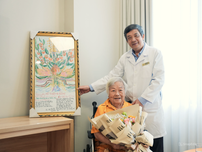 Can thiệp tim mạch phức tạp cứu sống cụ bà 88 tuổi mắc nhiều bệnh lý nền nguy hiểm