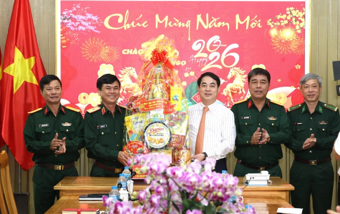 Bí thư Tỉnh ủy Khánh Hòa Nghiêm Xuân Thành thăm, chúc Tết một số cơ quan, đơn vị